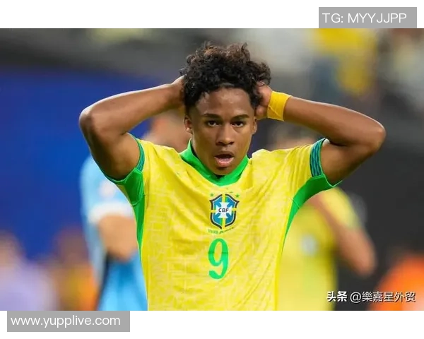 足球星全部相关精彩盘点带你了解球坛巨星背后的故事与辉煌历程